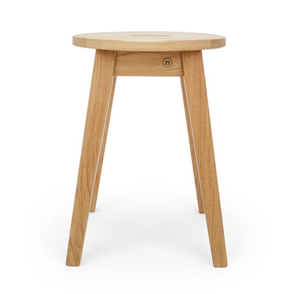 Hocker aus Eiche, Designhocker, geoelt, Holz, 35 x 47 cm