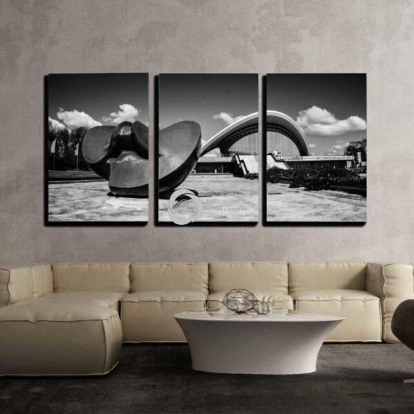 Triptychon P1080028